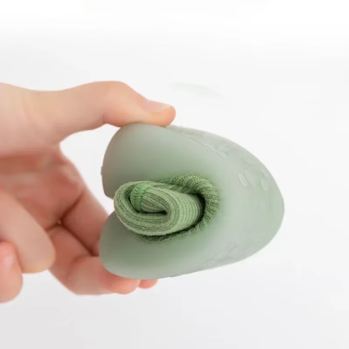 WarmNest – Meia-Sapatinho Antiderrapante para Primeiros Passinhos no Inverno