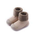 WarmNest – Meia-Sapatinho Antiderrapante para Primeiros Passinhos no Inverno