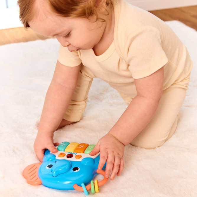 Brinquedo Musical Pianinho para bebe com Mordedor e Chocalho Buba Dino ou Elefantinho Som e Luz